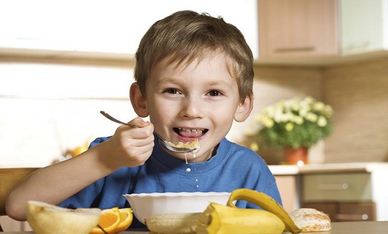تغذیه کودکان در سن ۶ تا ۱۲ سالگی